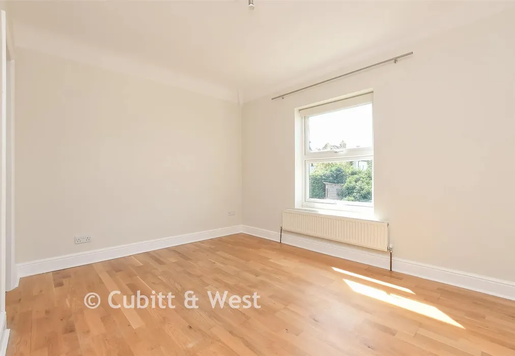 Bedroom 1 - Copse Road, Meadvale, Surrey - Wards of Kent