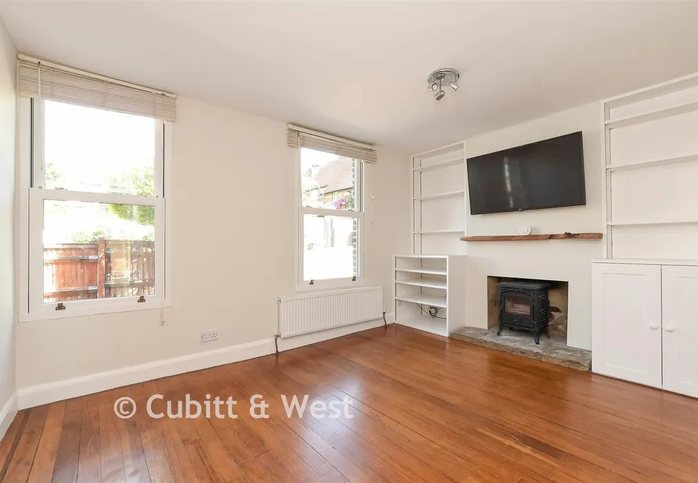 Sitting Room - Copse Road, Meadvale, Surrey - Wards of Kent