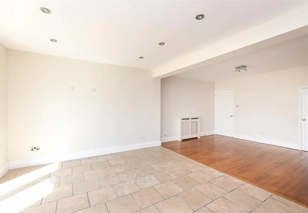 Kitchen/Diner - Copse Road, Meadvale, Surrey - Wards of Kent
