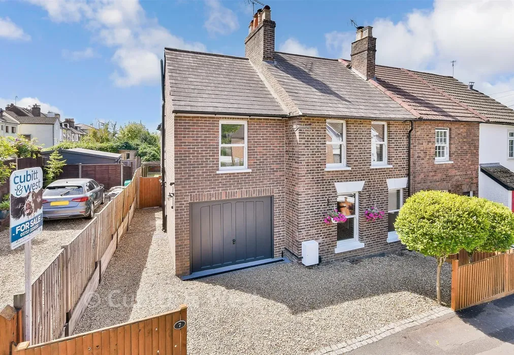 External (Brochure) - Copse Road, Meadvale, Surrey - Wards of Kent