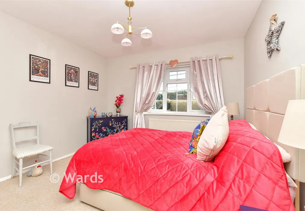 Bedroom 3 - Hever Avenue, West Kingsdown, Sevenoaks, Kent - Wards of Kent