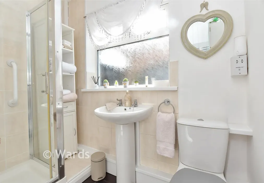 Shower Room - Hever Avenue, West Kingsdown, Sevenoaks, Kent - Wards of Kent