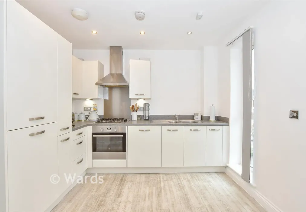 Kitchen - Wills Crescent, Leybourne, West Malling, Kent - Wards of Kent