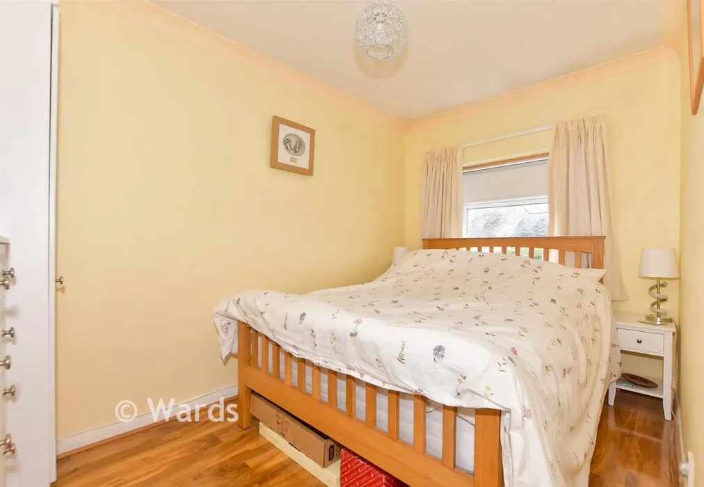 Bedroom 2 - Suffolk Street, Whitstable, Kent - Wards of Kent