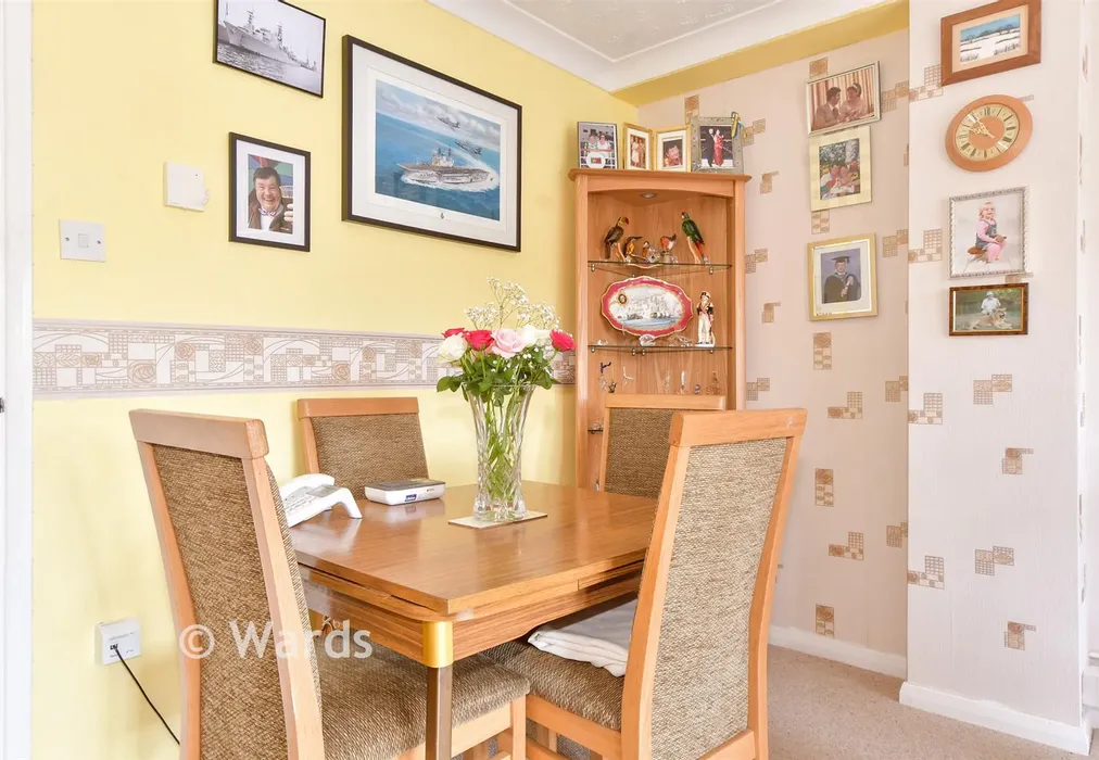 Internal Lifestyle Photograph - Suffolk Street, Whitstable, Kent - Wards of Kent