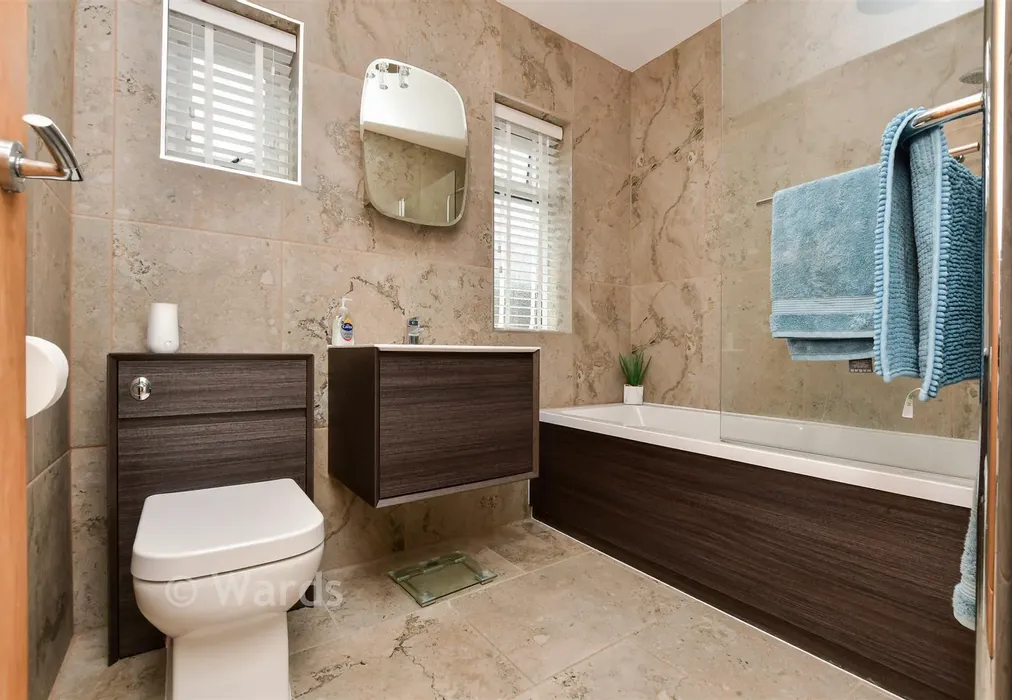 Bathroom - Leighville Drive, Herne Bay, Kent - Wards of Kent