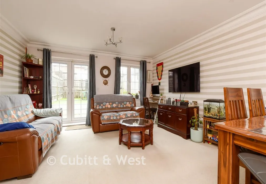 Lounge/Diner - Reigate Road, Epsom, Surrey - Wards of Kent