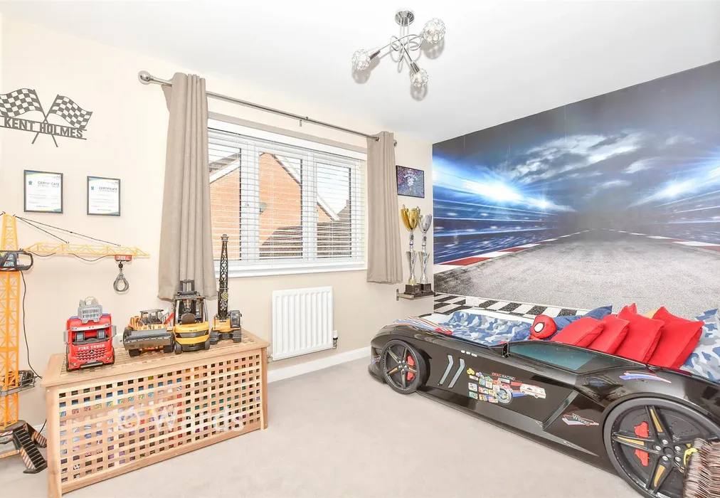 Bedroom 3 - Broke Wood Way, Maidstone, Kent - Wards of Kent