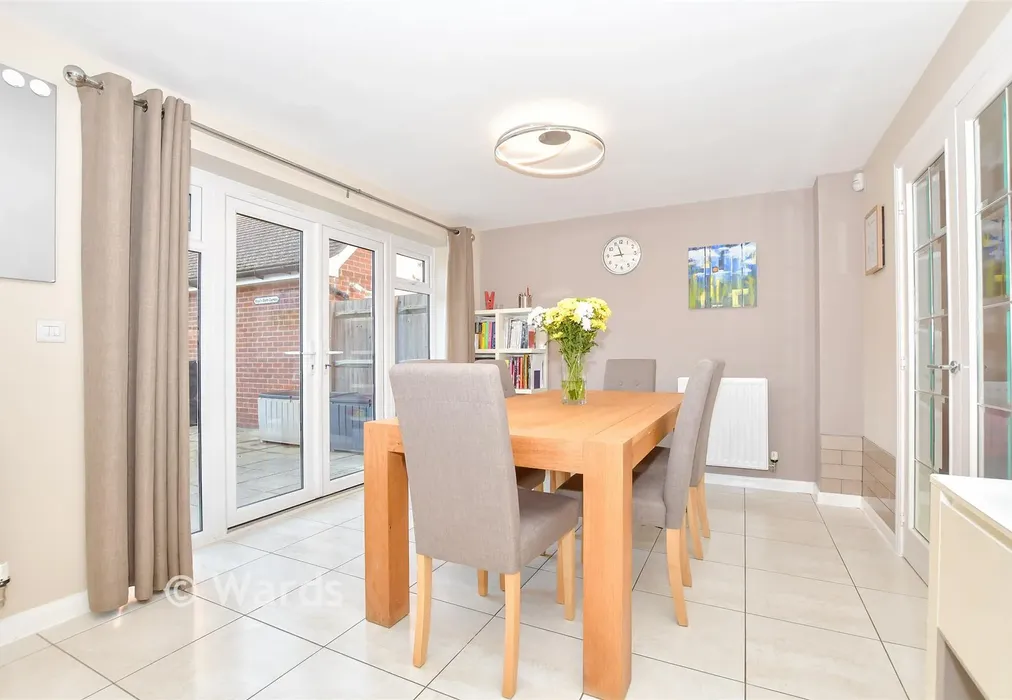 Kitchen/Breakfast Room - Broke Wood Way, Maidstone, Kent - Wards of Kent