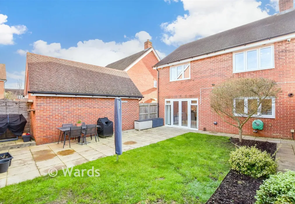 Rear Garden - Broke Wood Way, Maidstone, Kent - Wards of Kent