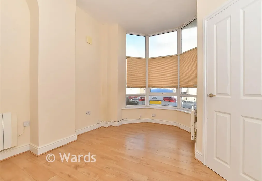 Lounge/Kitchen - Cheriton Road, Folkestone, Kent - Wards of Kent