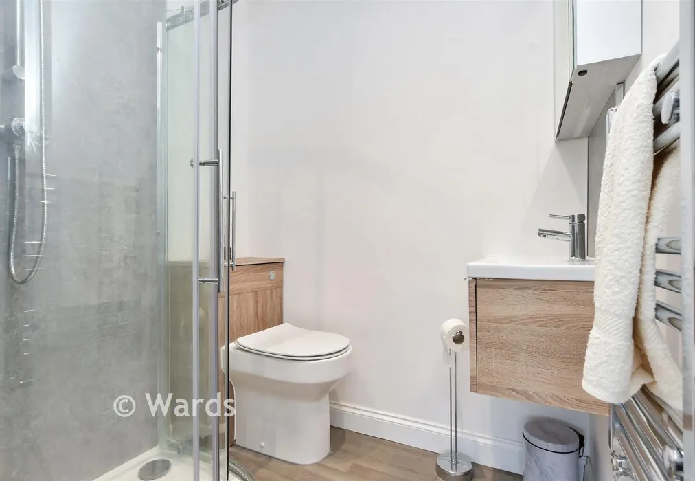 En-Suite Shower Room - Bolts Hill, Chartham, Canterbury, Kent - Wards of Kent