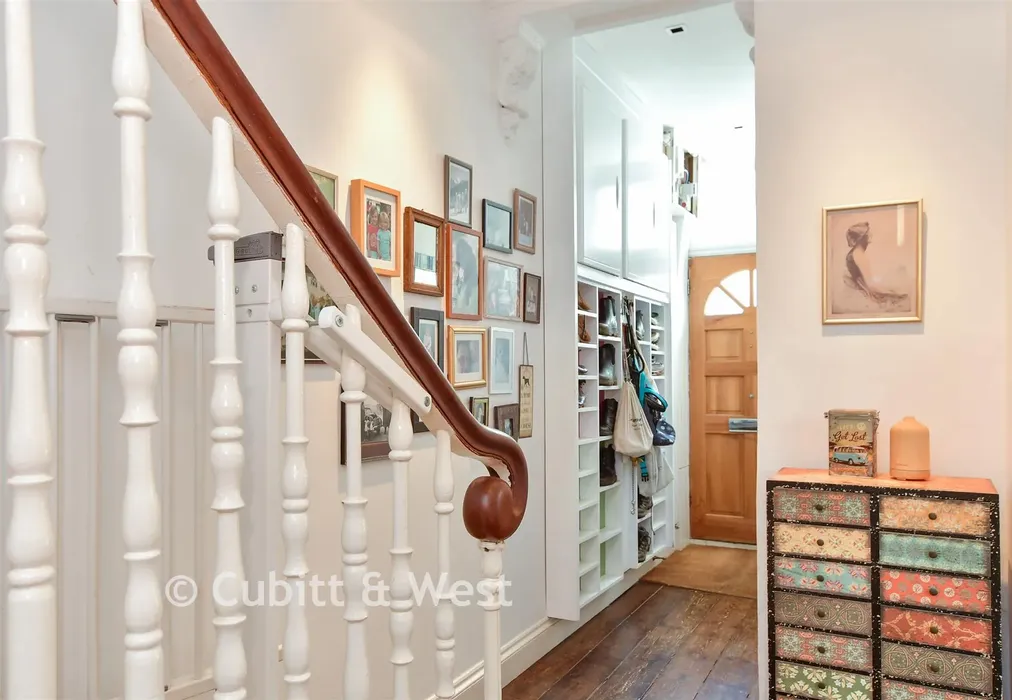 Internal Lifestyle Photograph - Dyke Road Drive, Brighton, East Sussex - Wards of Kent