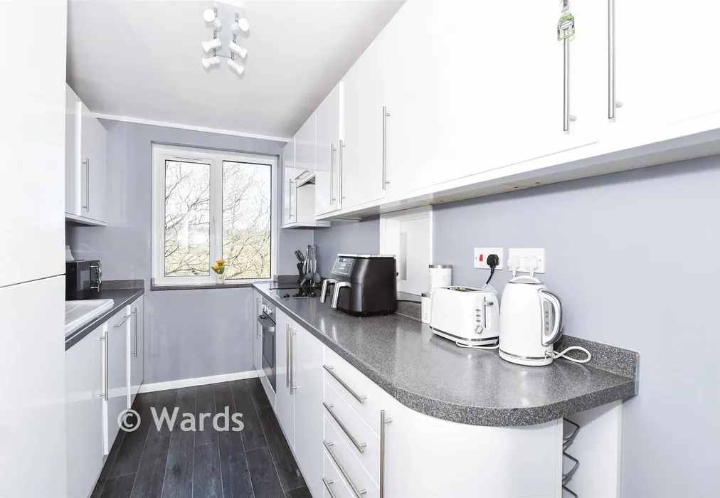 Kitchen - Sandling Lane, Penenden Heath, Maidstone, Kent - Wards of Kent
