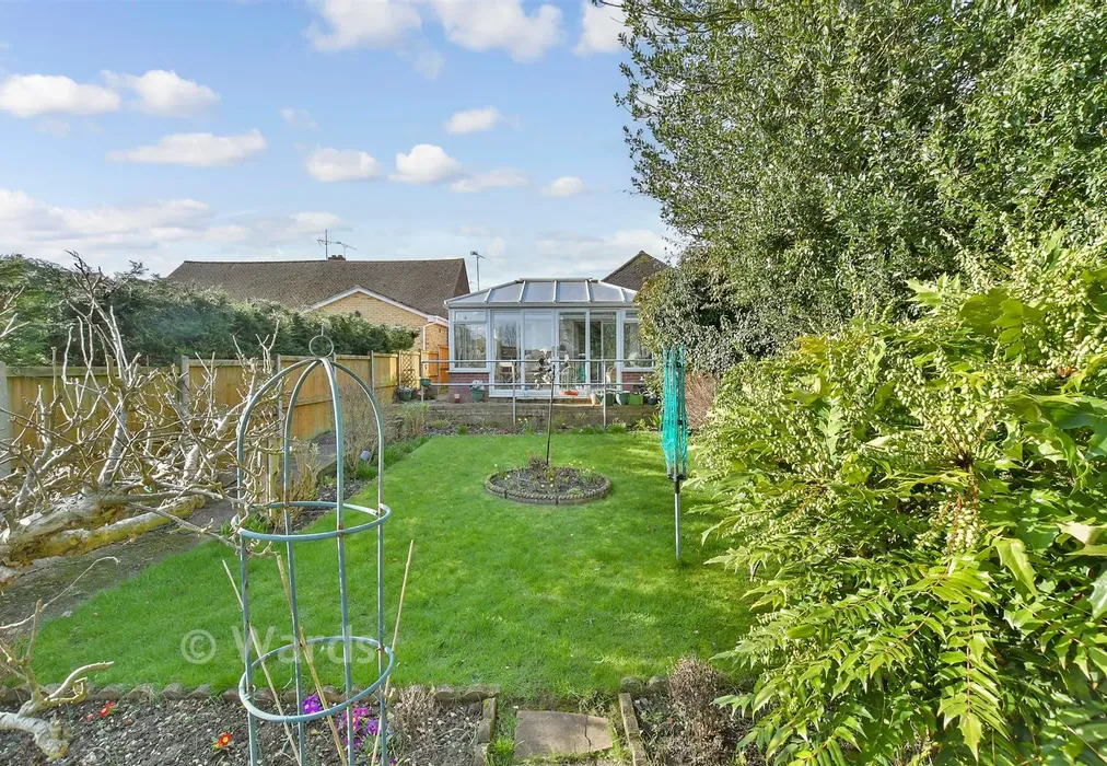 Rear Garden - Fairview Avenue, Wigmore, Gillingham, Kent - Wards of Kent