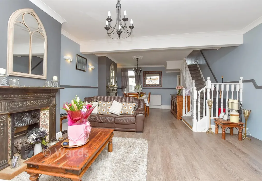 Lounge - Rock Avenue, Gillingham, Kent - Wards of Kent