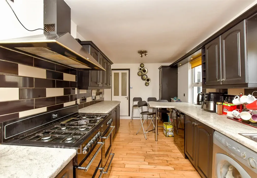 Kitchen/      Breakfast Room - Rock Avenue, Gillingham, Kent - Wards of Kent