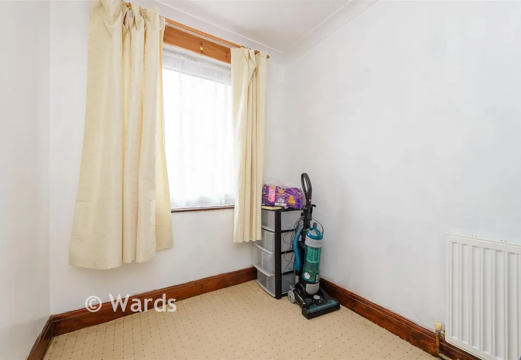 Bedroom 3 - Longhill Avenue, Chatham, Kent - Wards of Kent