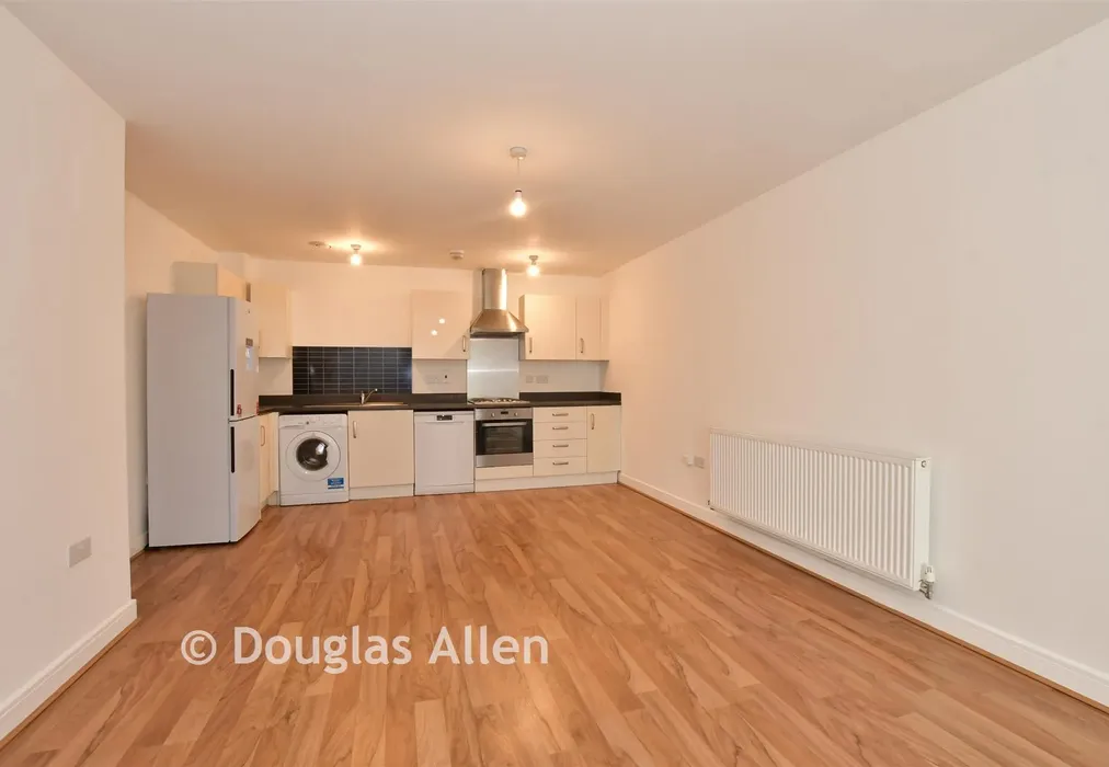 Lounge/Kitchen /Dining Room - Maxwell Road, Romford, Essex - Wards of Kent