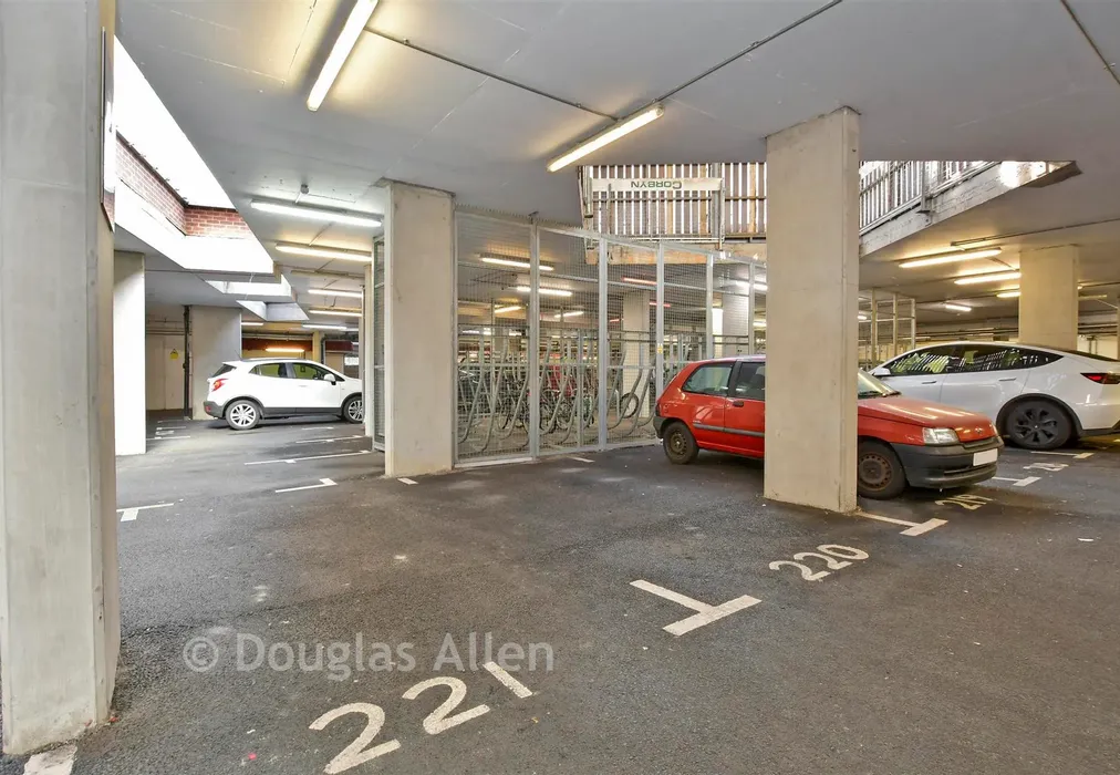 Driveway/Parking - Maxwell Road, Romford, Essex - Wards of Kent