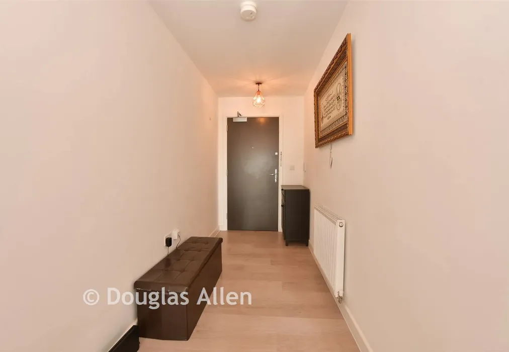 Hall - Faringdon Avenue, Romford, Essex - Wards of Kent