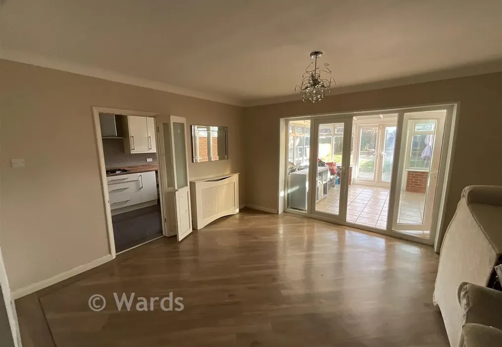 Lounge - White Avenue, Northfleet, Gravesend, Kent - Wards of Kent