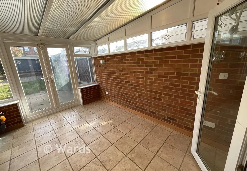 Conservatoy - White Avenue, Northfleet, Gravesend, Kent - Wards of Kent