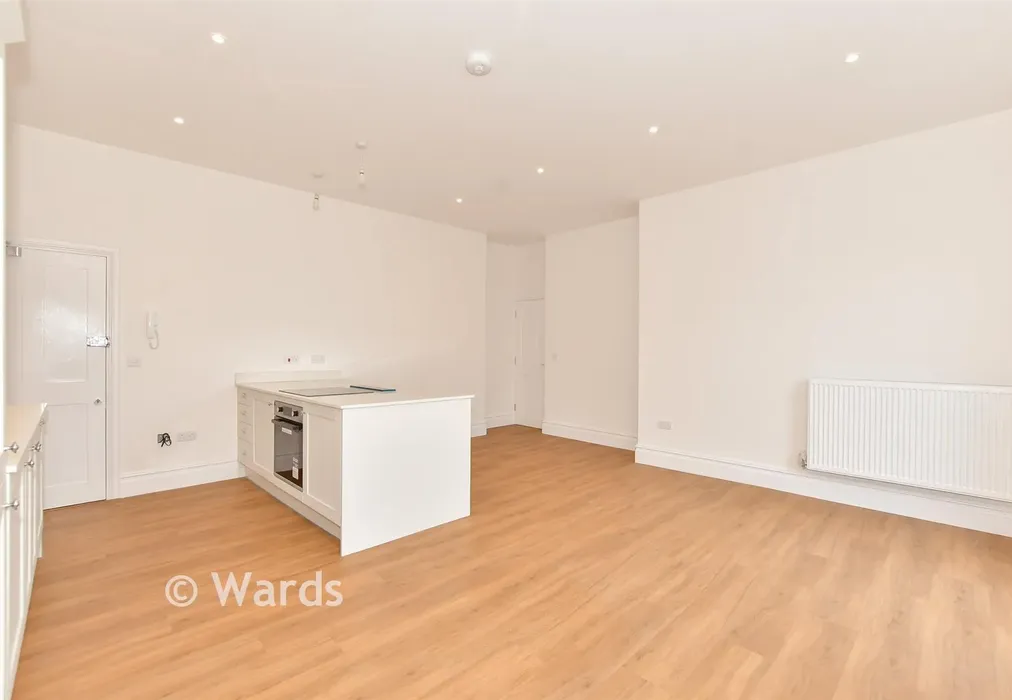 Lounge/Kitchen - Pleydell Gardens, Folkestone, Kent - Wards of Kent