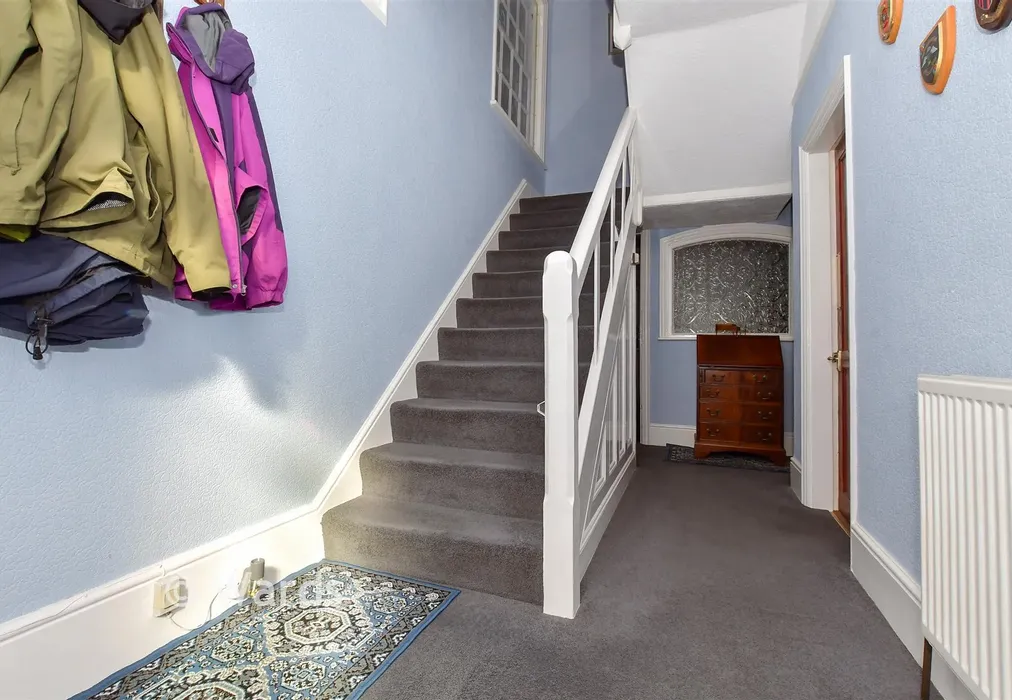 Entrance Hall - Grange Road, Deal, Kent - Wards of Kent