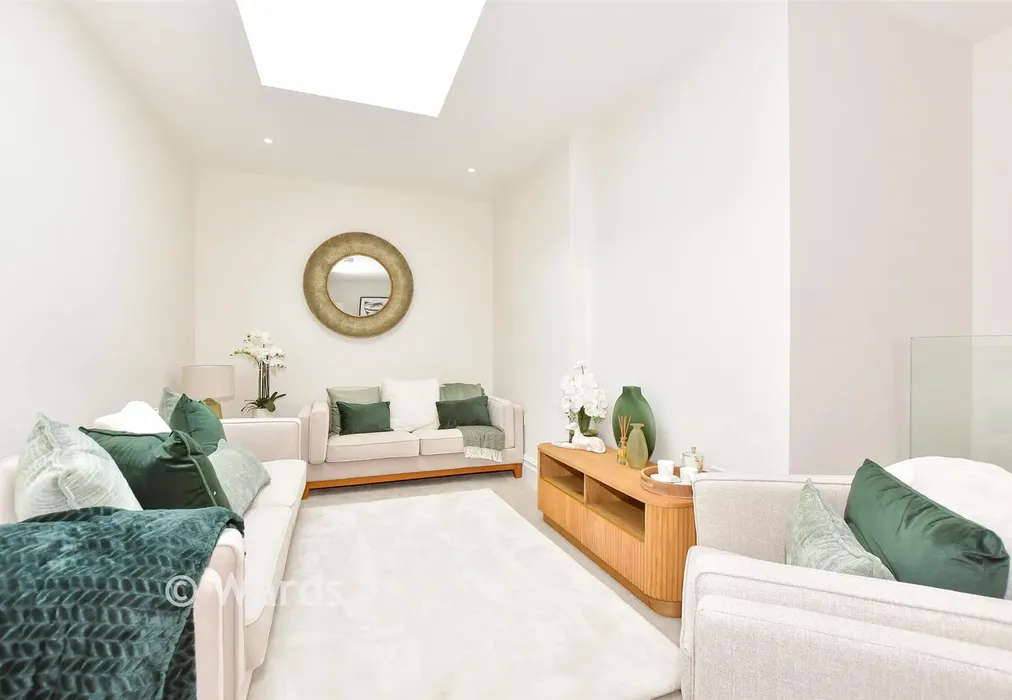 Lounge - Pleydell Gardens, Folkestone, Kent - Wards of Kent