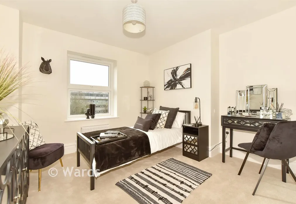 Bedroom 3 - Pleydell Gardens, Folkestone, Kent - Wards of Kent