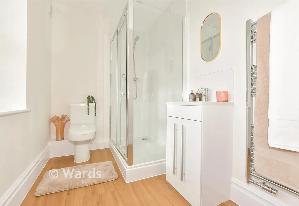 En-Suite Shower Room - Pleydell Gardens, Folkestone, Kent - Wards of Kent