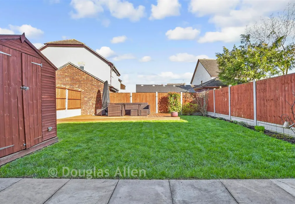 Rear Garden - Church Road, Laindon, Basildon, Essex - Wards of Kent