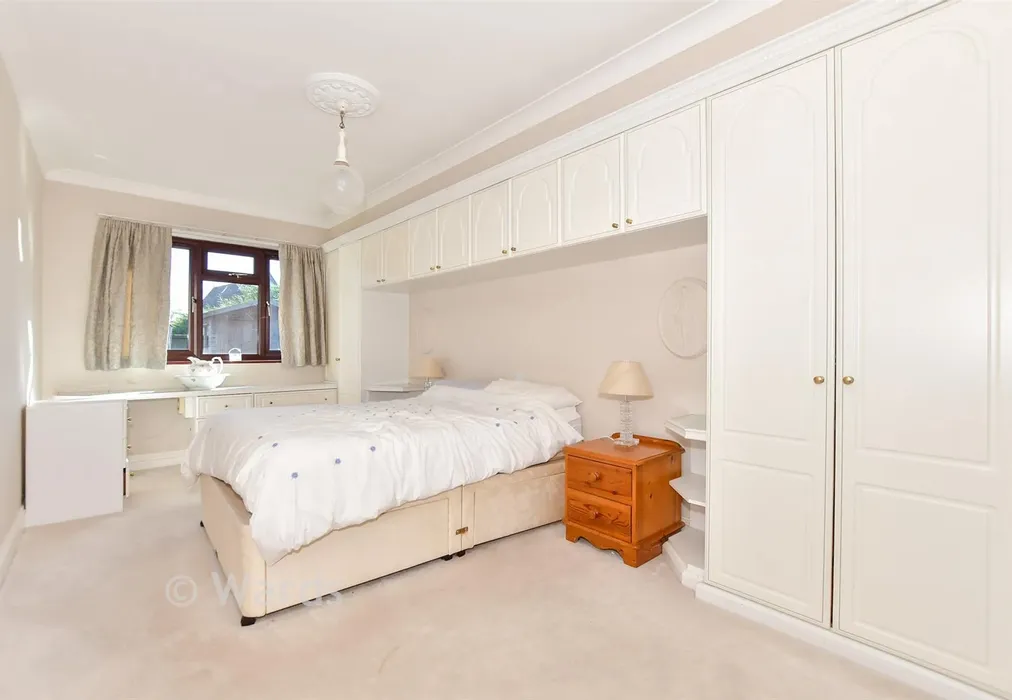 Bedroom 1 - Lawrence Gardens, Herne Bay, Kent - Wards of Kent