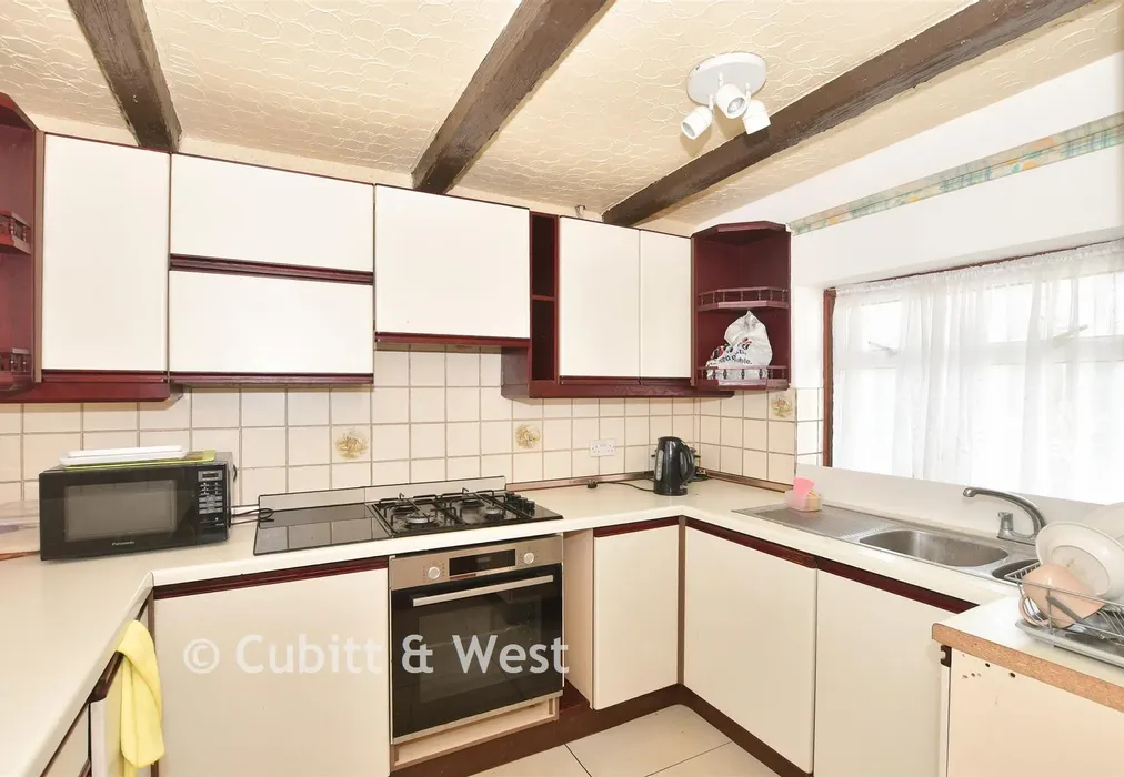 Kitchen - Rushlake Road, Brighton, East Sussex - Wards of Kent