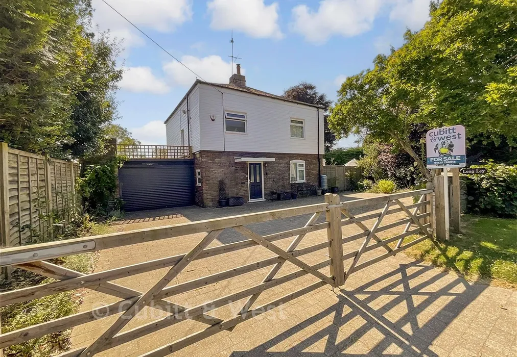 Front - Station Road, Isfield, East Sussex - Wards of Kent