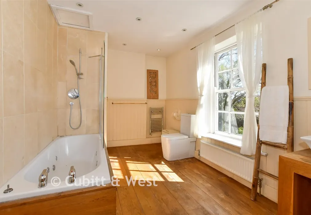 Bathroom - Lower Street, Pulborough, West Sussex - Wards of Kent