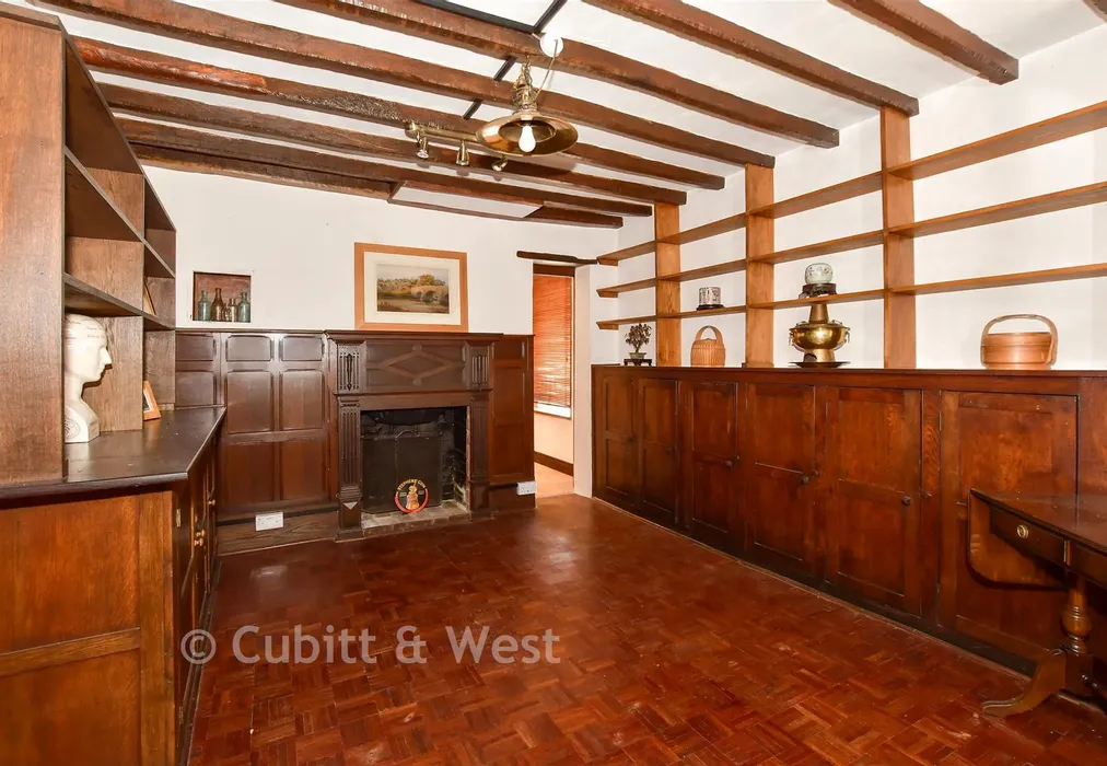 Sitting Room - Lower Street, Pulborough, West Sussex - Wards of Kent