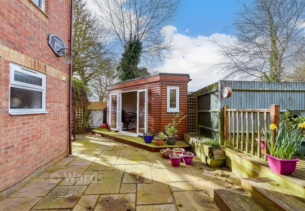 Workshop/Outbuildings - Sycamore Grange, Ramsgate, Kent - Wards of Kent