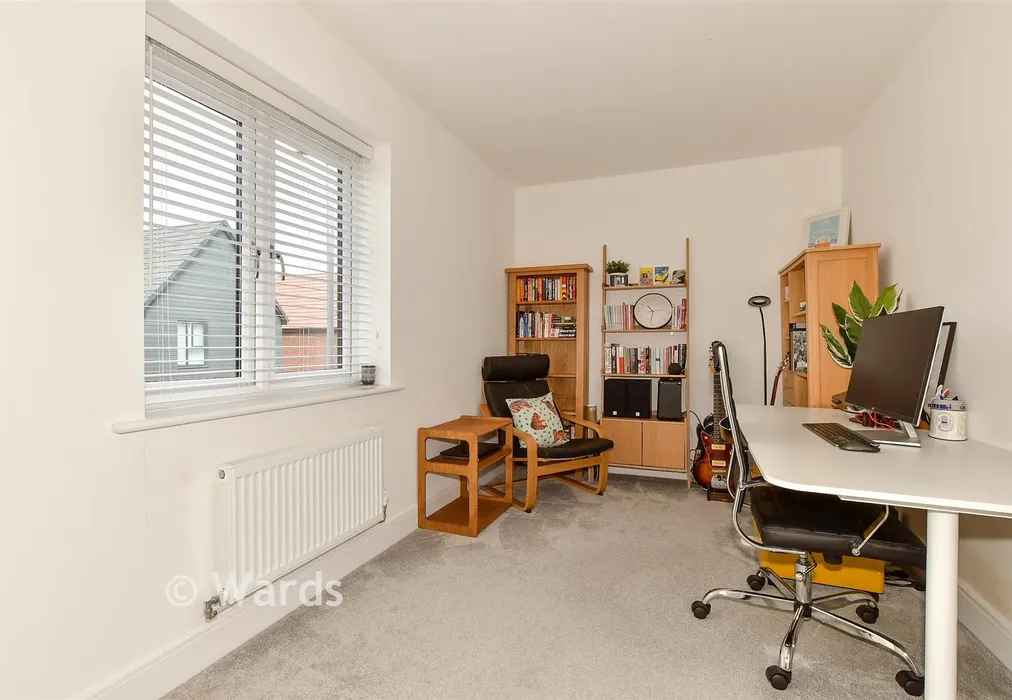 Bedroom 2 - Bethell Road, Faversham, Kent - Wards of Kent
