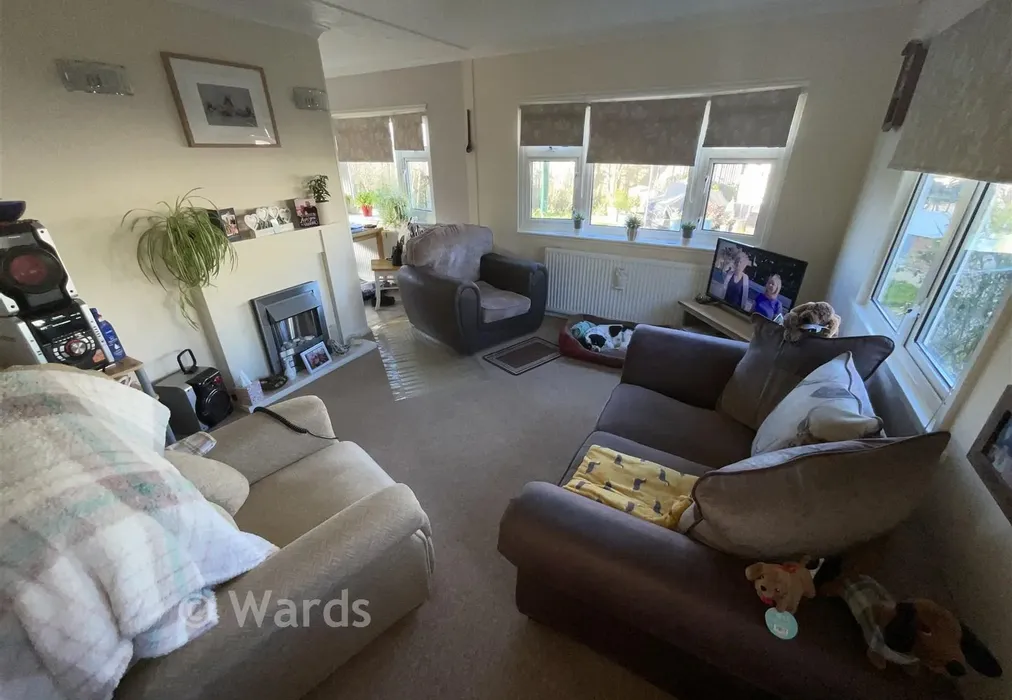 Lounge Area - Seasalter Road, Graveney, Faversham, Kent - Wards of Kent