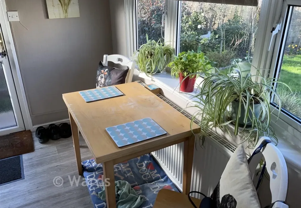 Dining Area - Seasalter Road, Graveney, Faversham, Kent - Wards of Kent
