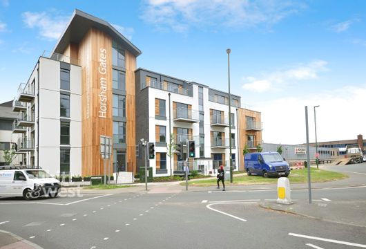 Horsham Gates One North Street RH13 - Wards of Kent