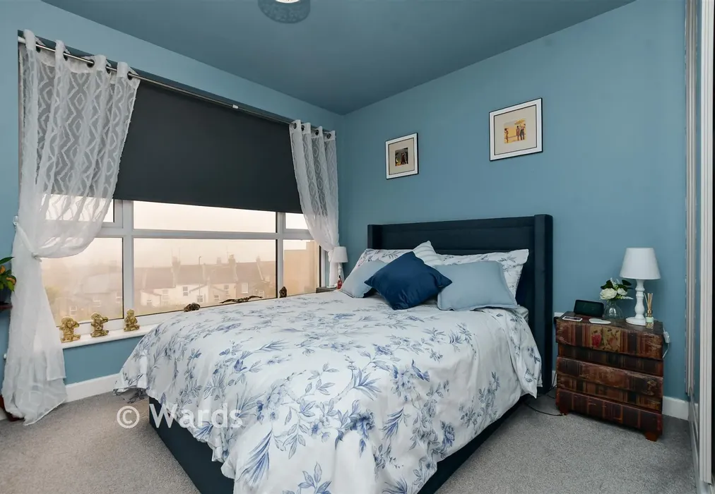 Bedroom 1 - Millers Hill, Ramsgate, Kent - Wards of Kent