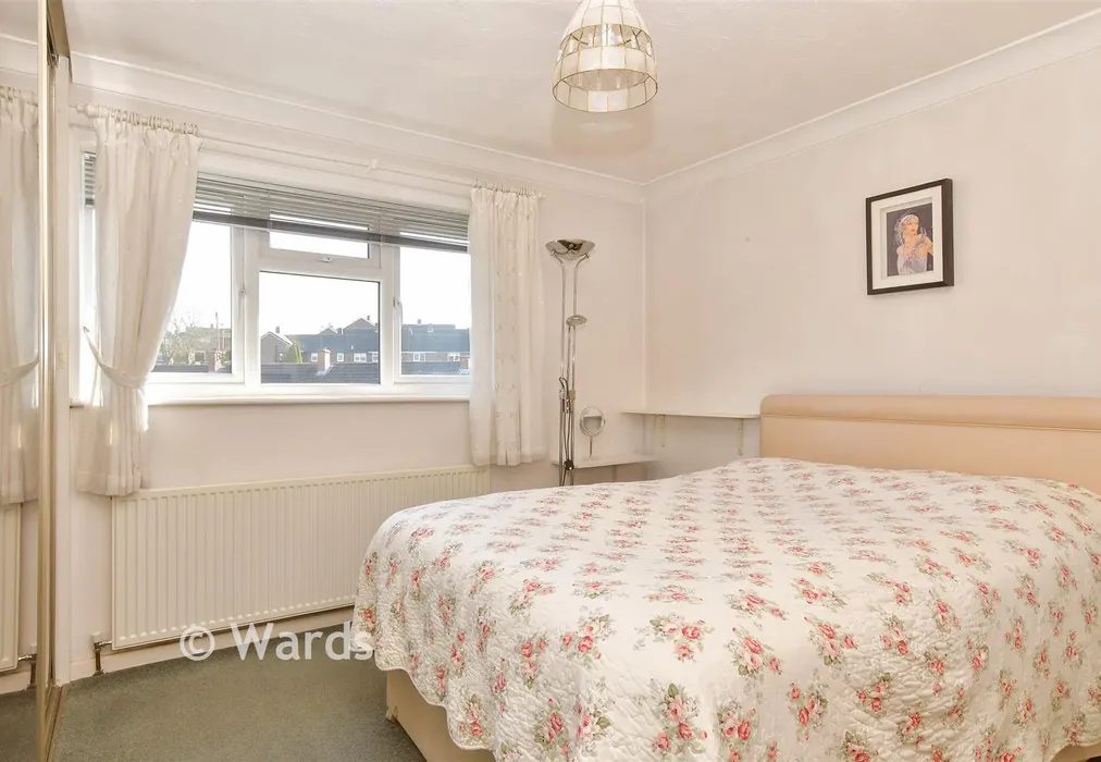 Bedroom 1 - Albatross Avenue, Strood, Rochester, Kent - Wards of Kent