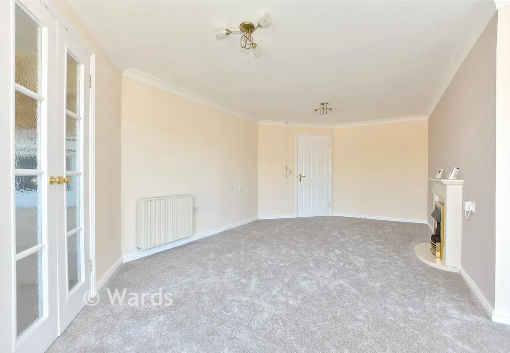 Lounge - Stanley Road, Cheriton, Folkestone, Kent - Wards of Kent