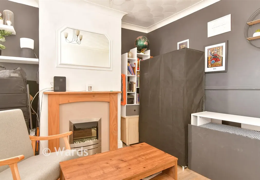 Lounge - Castle Road, Chatham, Kent - Wards of Kent