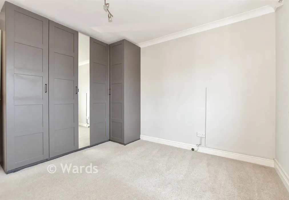 Bedroom 2 - Nursery Gardens, Broadstairs, Kent - Wards of Kent