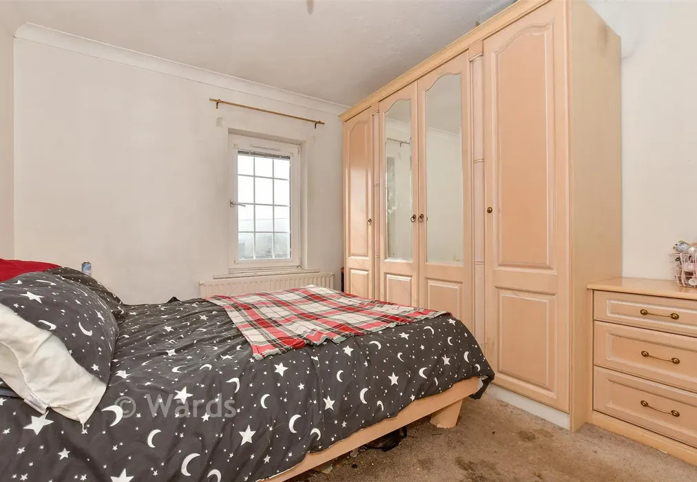 Bedroom 2 - Carlsden Close, Dover, Kent - Wards of Kent