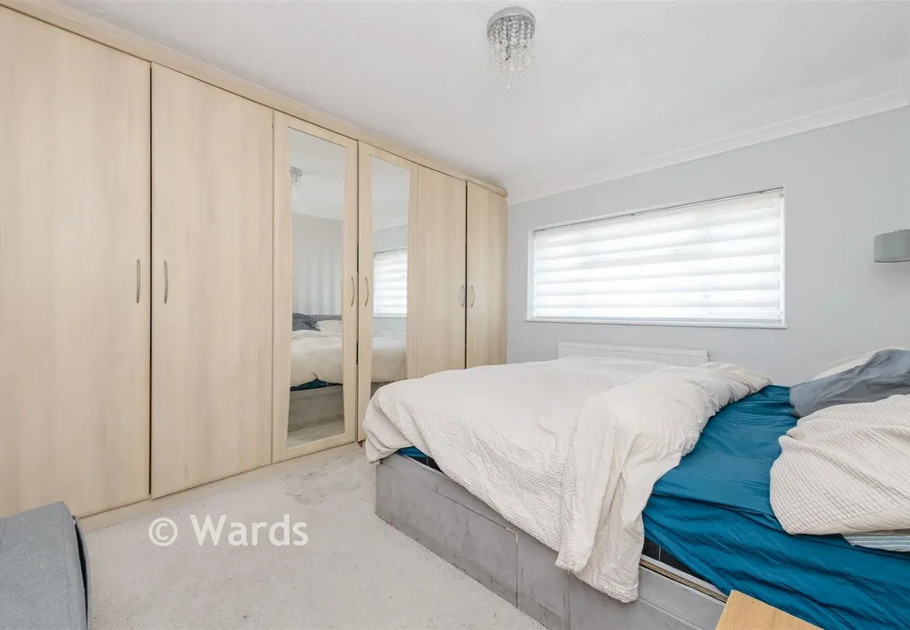 Bedroom 1 - Cotswold Close, Bexleyheath, Kent - Wards of Kent